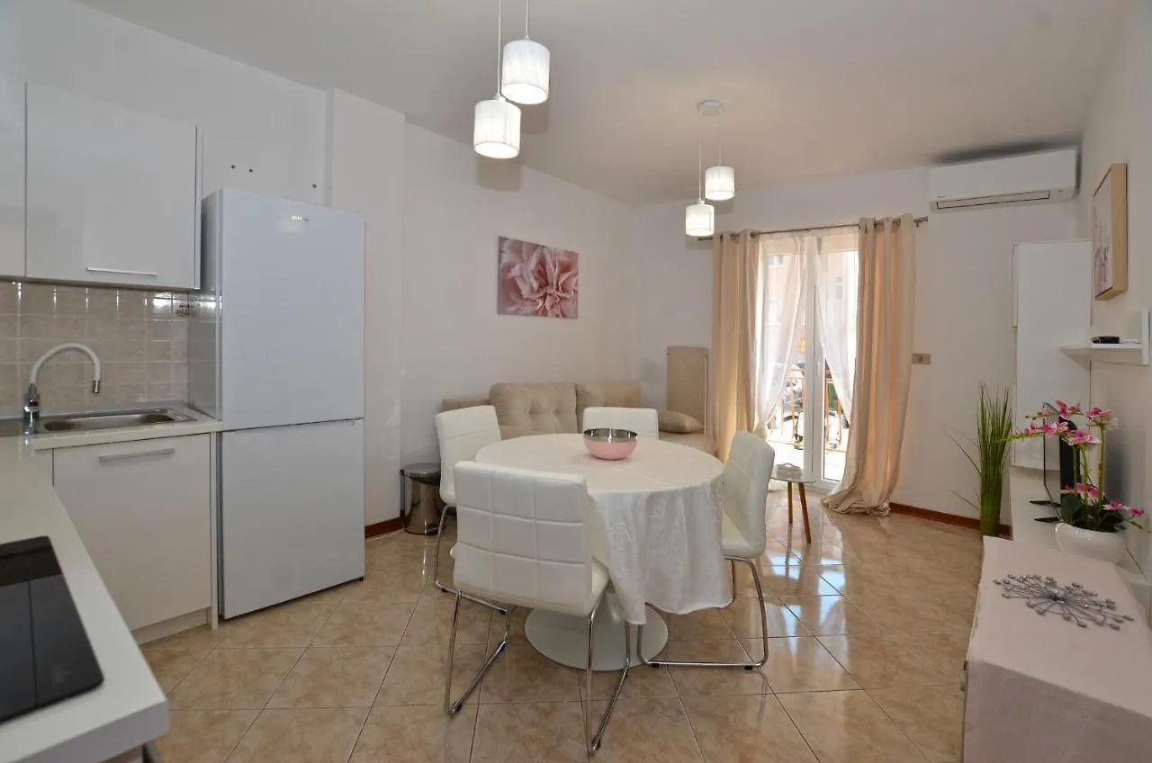 Davide Apartment Rovinj