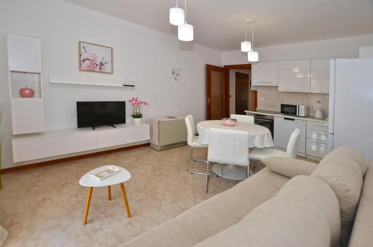Davide Apartment Rovinj